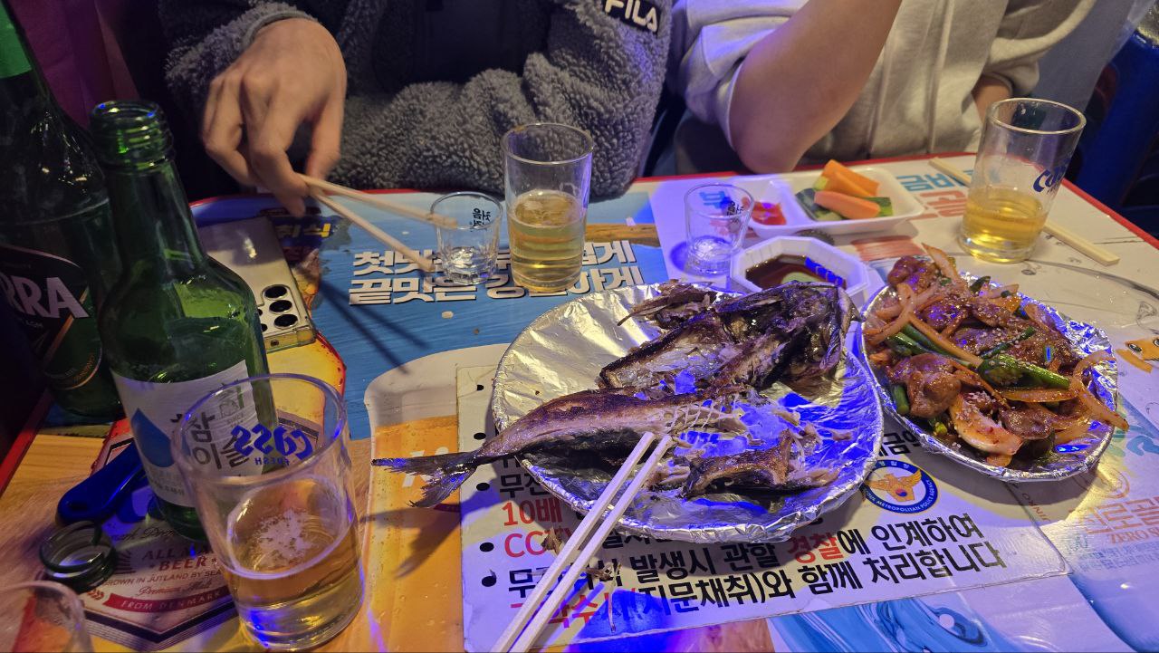 종로 포장마차 생선구이